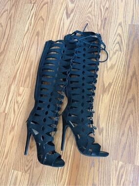 Women's Black Lace-Up Cutout Knee-High Stiletto Boots
